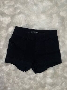 BeBop Black High-Waist Folded-Hem Shorts